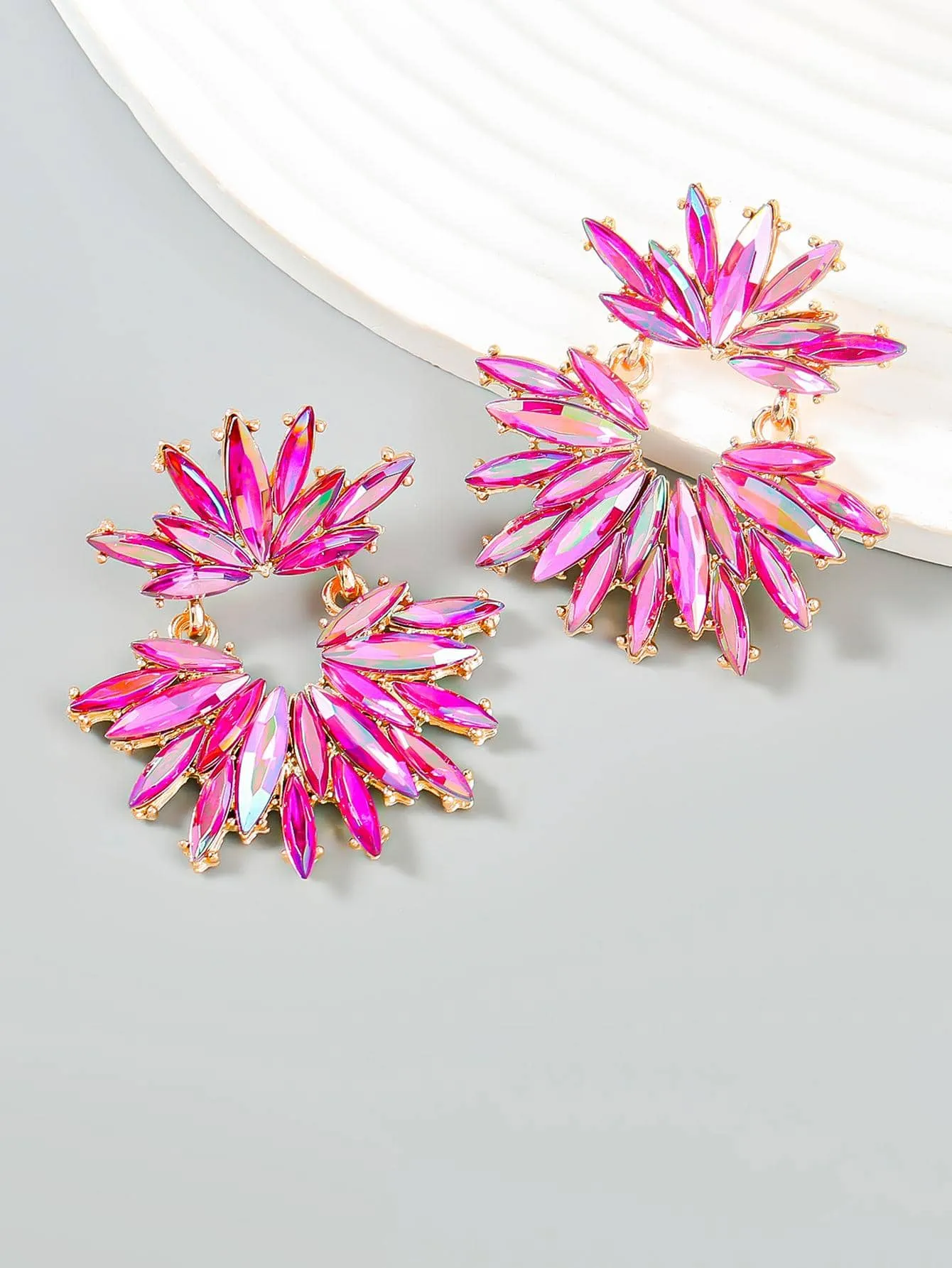 1pair Glamorous Rhinestone Decor Flower Shaped Drop Earrings For Women For Daily Decoration