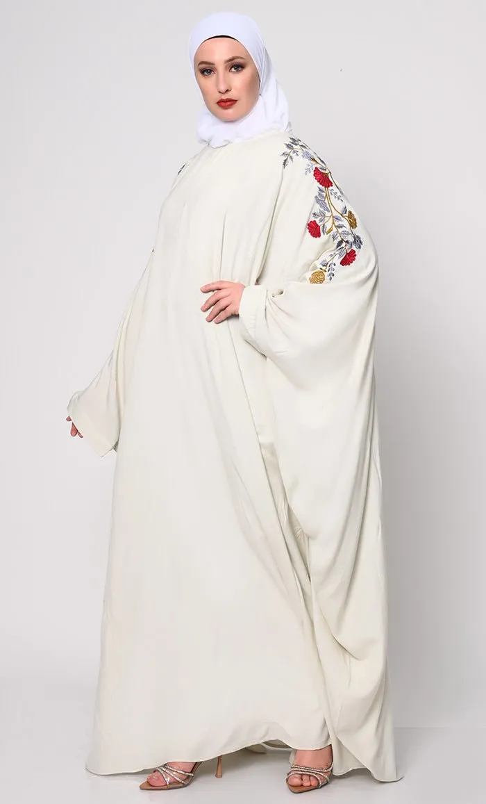 Beautiful Floral Embroiderd Ivory Kaftan with Pockets