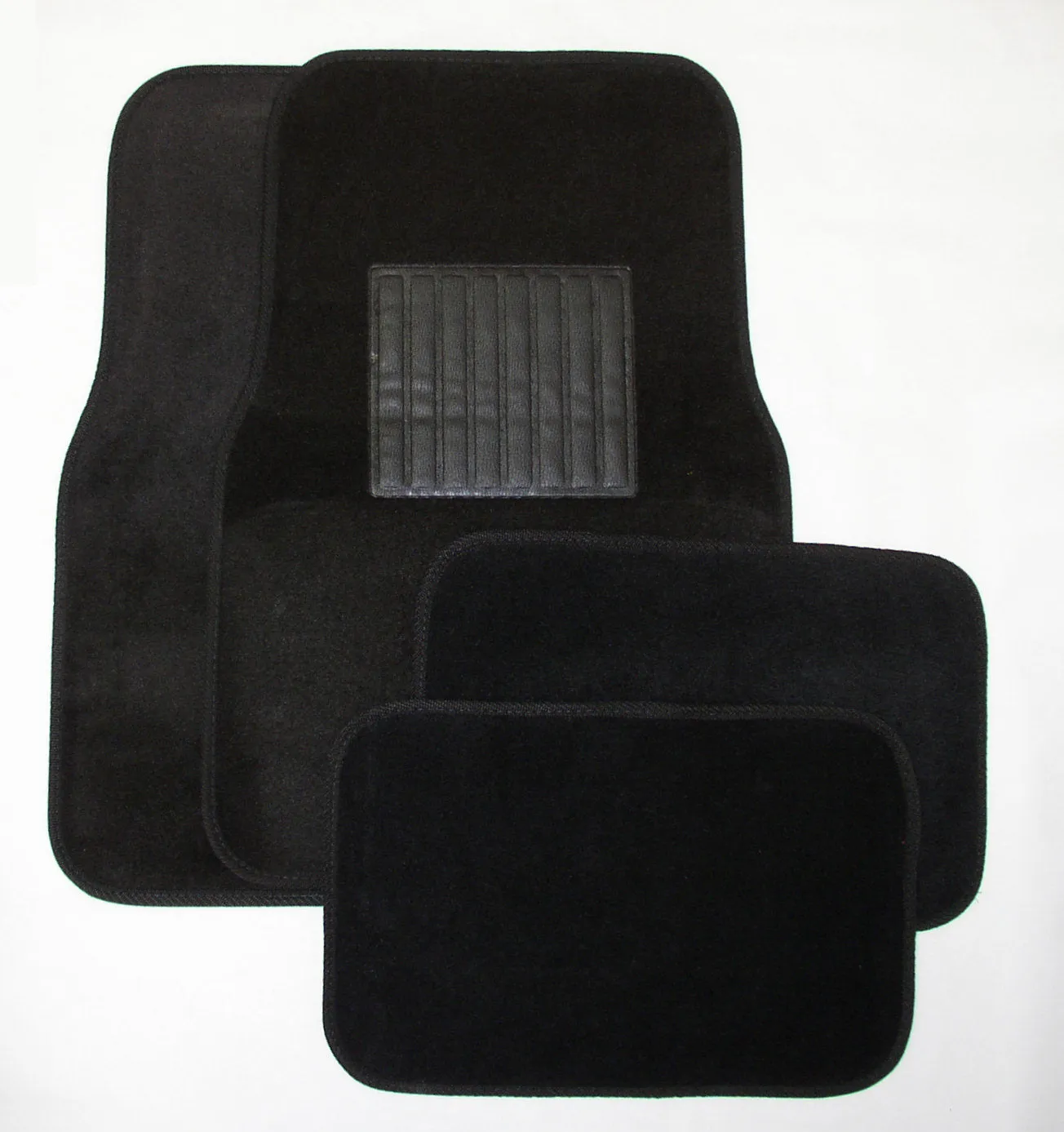 Deluxe 4 Piece Carpet Mat Set