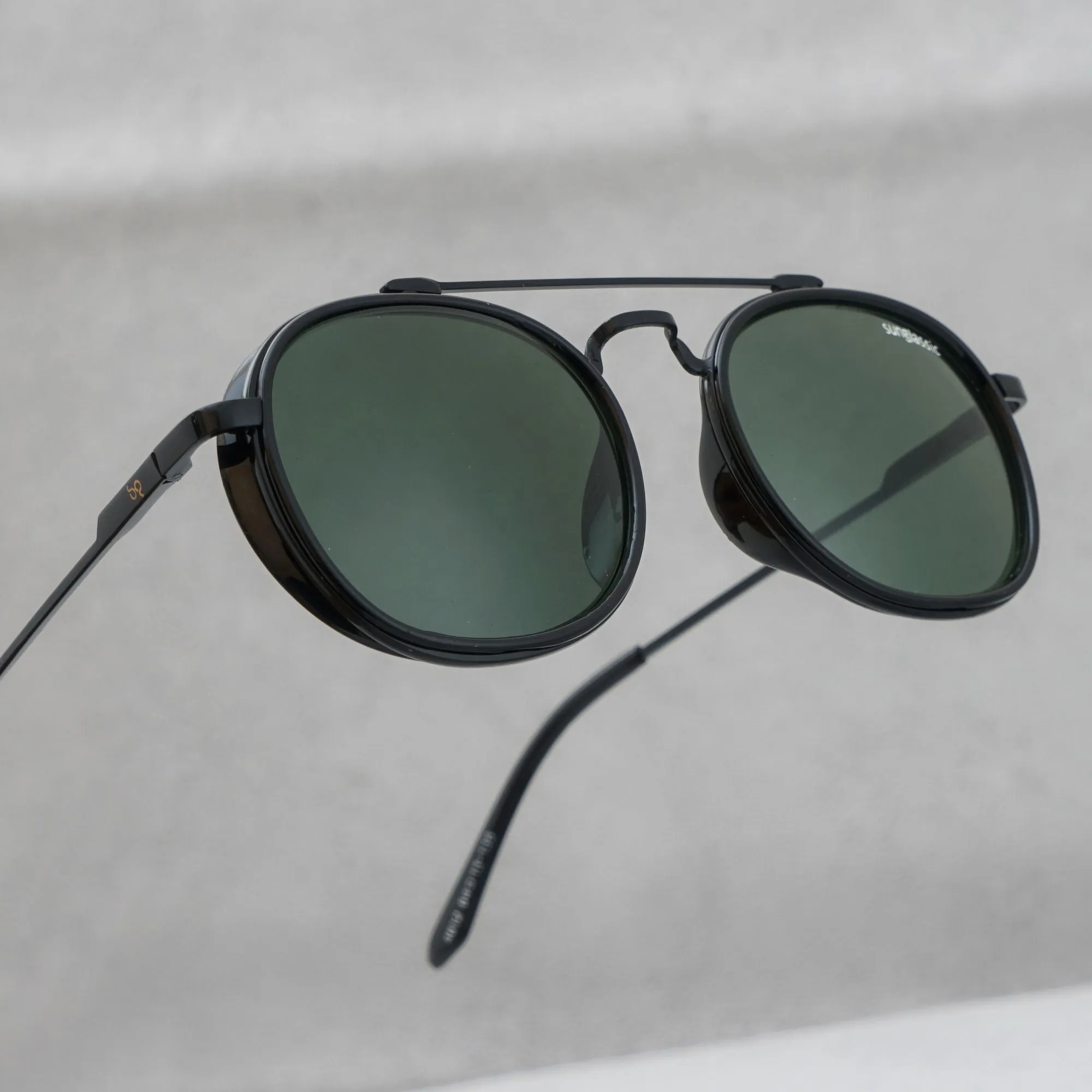 Green And Black Polarized SG4612 Metal Frame Round Sunglasses