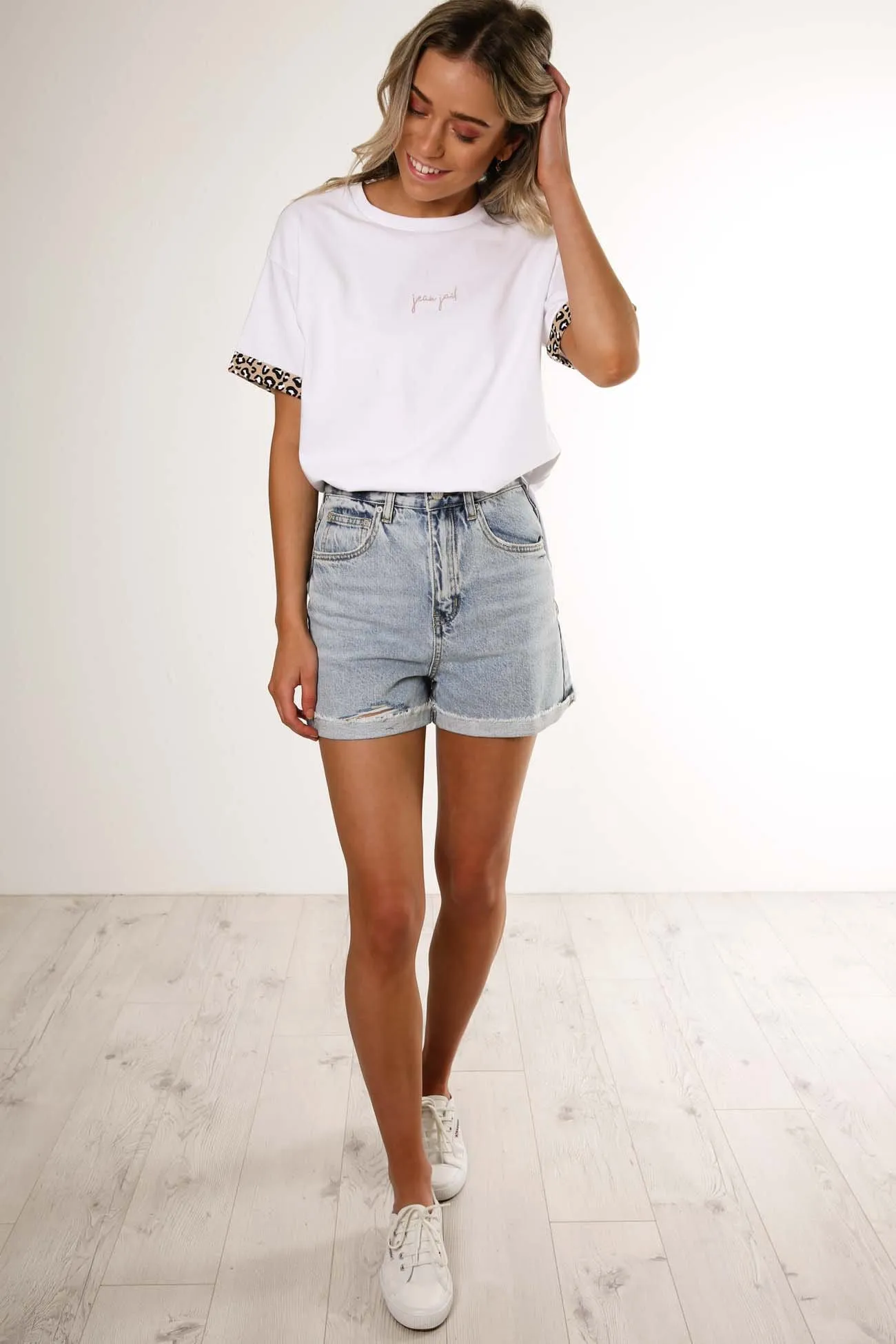 Hear Me Roar Tee White Leopard